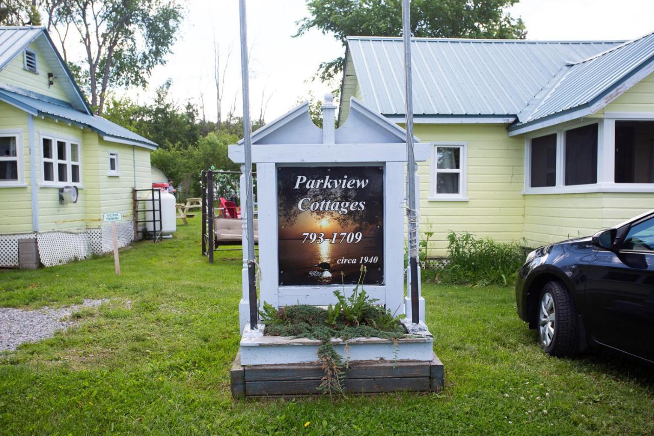 Fun Place With A Sandy Beach For Swimming, Boating, And Fishing, Featuring 3 Available Cabins Fenelon Falls Exterior foto